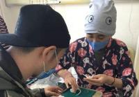 黄晓明探望癌症患者 亲手制作大白被赞