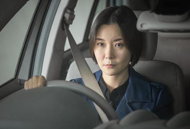 《刑警之海外行动》热播 柯蓝幕前幕后变“妈dam”