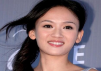 陈乔恩自夸美女 猫咪见了都立在地上眼神呆滞