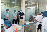 开展摸底排查等  临高县强化月饼生产经营过程监督管理