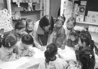 杭州市运河幼儿园：让孩子体验运河民俗画