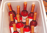 葡萄酒开瓶加塞后能放多久 冰箱冷藏可以放1周