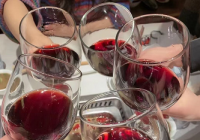 吃火锅喝多少红酒合适 100毫升左右