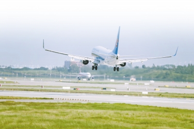 到2035年 郑州机场年货邮吞吐量保障能力达500万吨