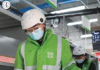 上海徐汇区：“疫起买菜” 居民不出小区就能买到新鲜蔬菜