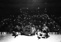 脱口秀靠什么吸引年轻人？脱口秀演员们是一群怎样的人？ 