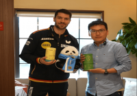 德国乒坛名将弗朗西斯卡亮相inne直播间，分享赛事感受与科学营养观