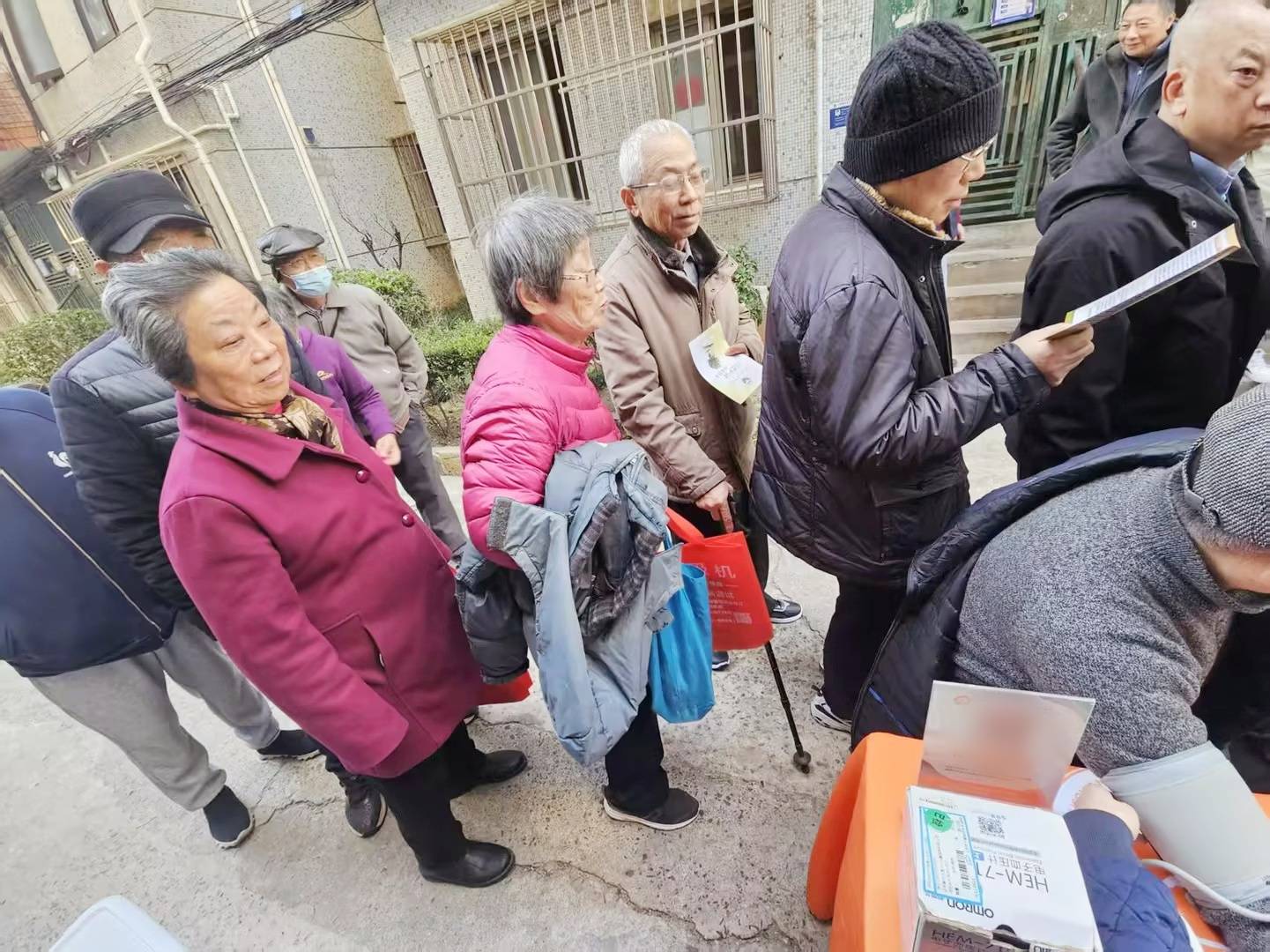 便民健康服务进社区，上海六一儿童医院暖心行动获好评