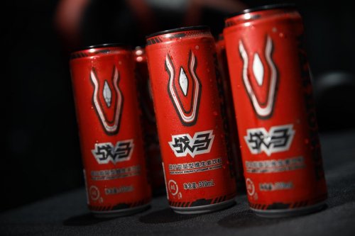 在律动中看见自己，功能饮料热门品牌支持热爱持续在线