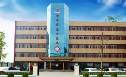 百年老字号焕发新活力：佰年颐堂如何让古老中医智慧守护现代心脑健康？