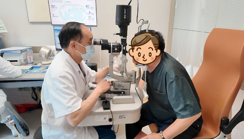 白内障合并黄斑前膜双重眼疾缠身 上海爱尔精准施治伤残老兵