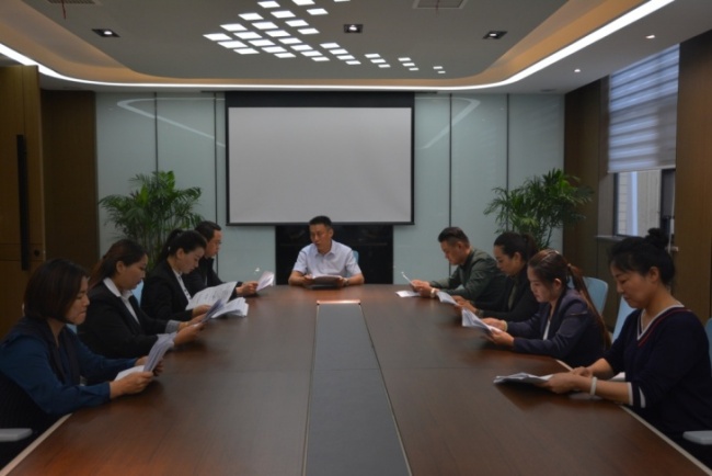 蜂亿健品牌：深入养蜂基地抓源头质量，确保顾客吃上绿色放心产品