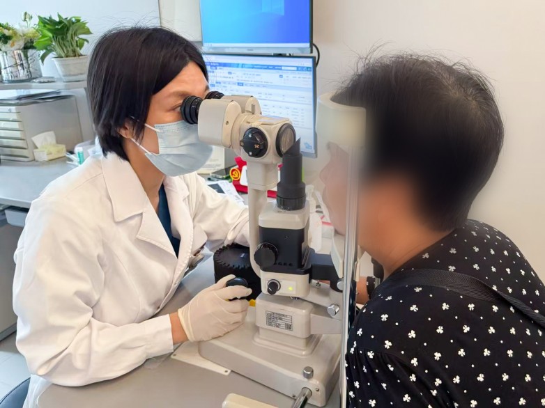 孙俏：从临床难题出发，在科研中寻找更好的答案 —— 一名青年眼科医生获批国家自然科学基金后的朴素心愿