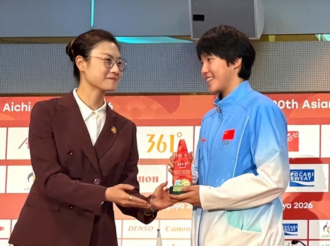 张一一执导羊年春晚 于子迪郑钦文郑绪岚获邀柳岩主持